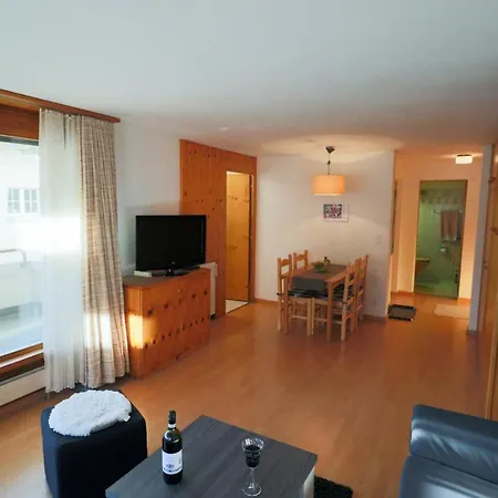 Richmond - 301 & 106 Apartment Davos