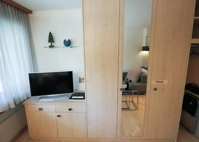 Richmond - 301 & 106