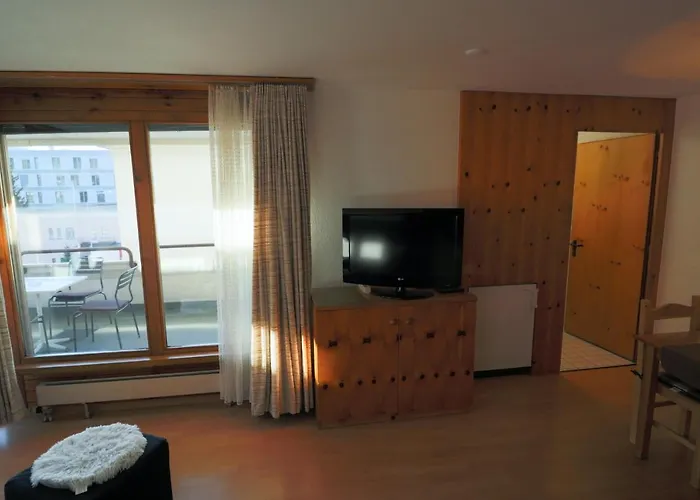 Richmond - 301 & 106 *